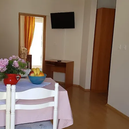 Vila Bo?ica 아파트 *